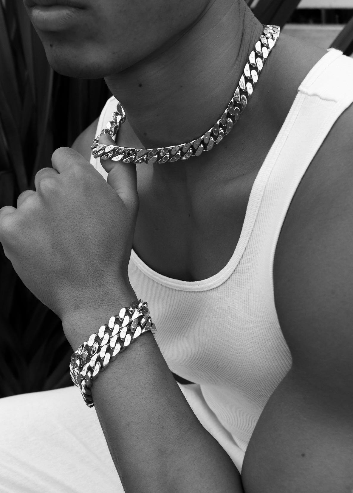 ICON CUBAN LOGO NECKLACE