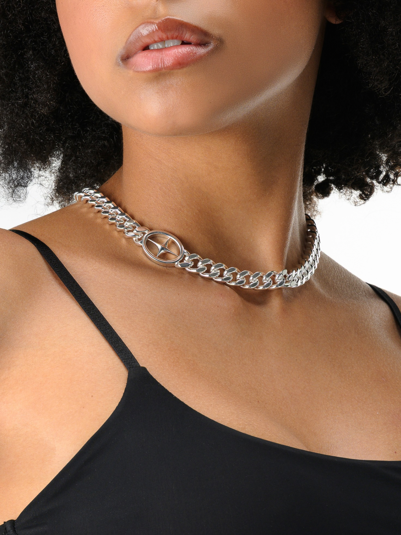 ICON OVAL CUBAN NECKLACE