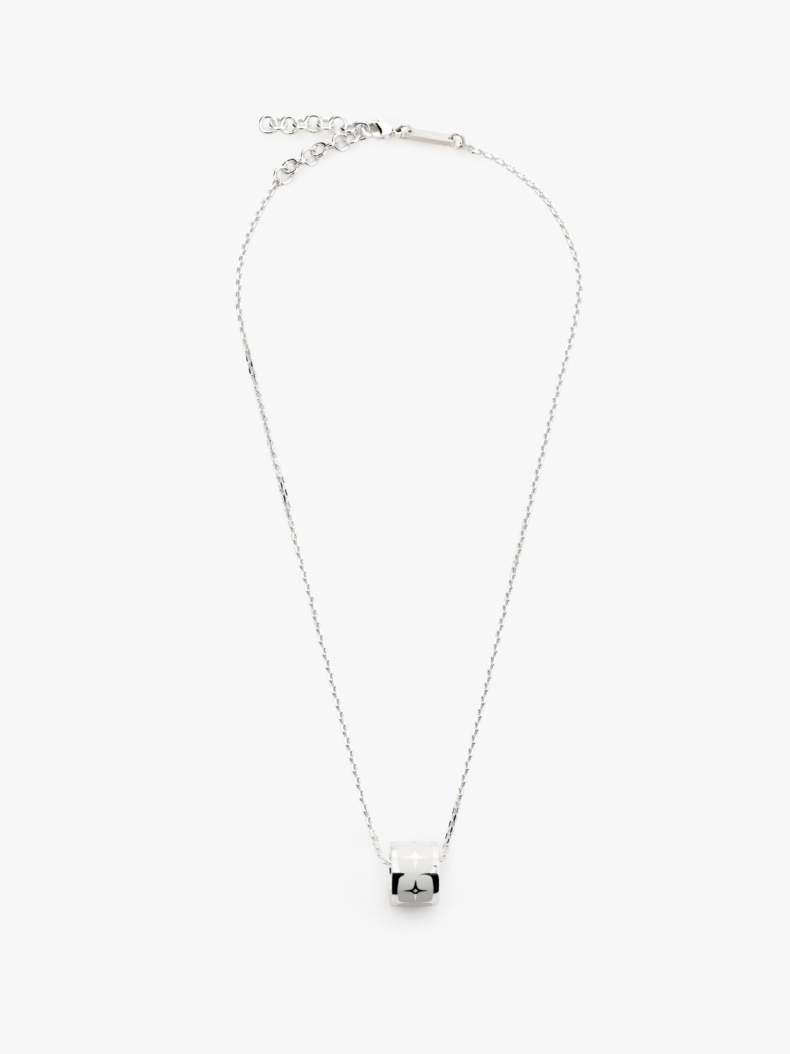 FLARE FRAME NECKLACE